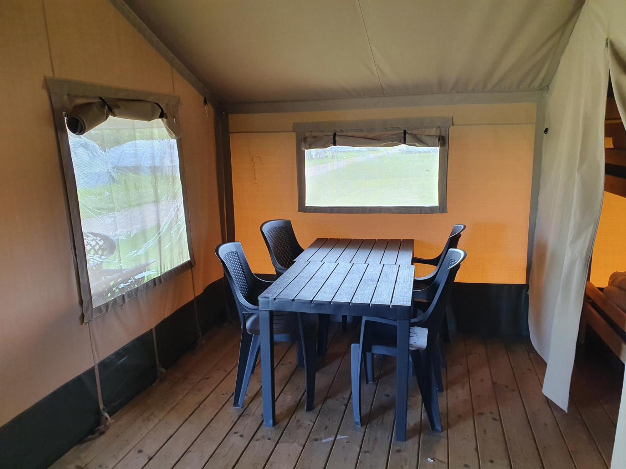 Camping De Oude Rijn Ter Aar Номер фото